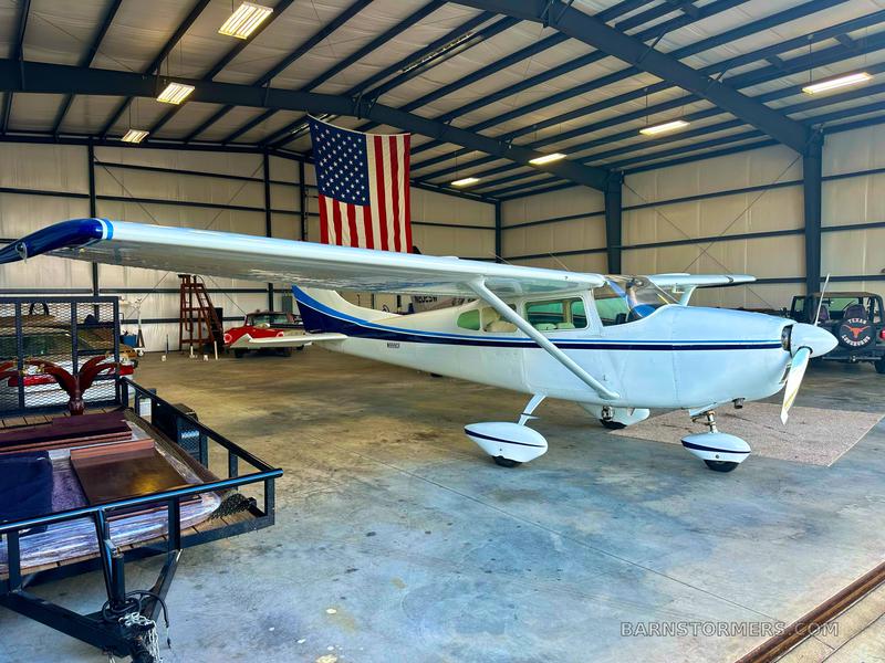 GORGEOUS CESSNA 182, LOW TIME! 3