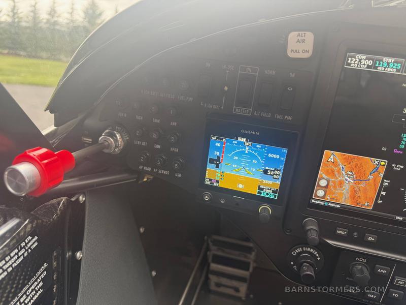 BRAND NEW X-CUB 2025 4