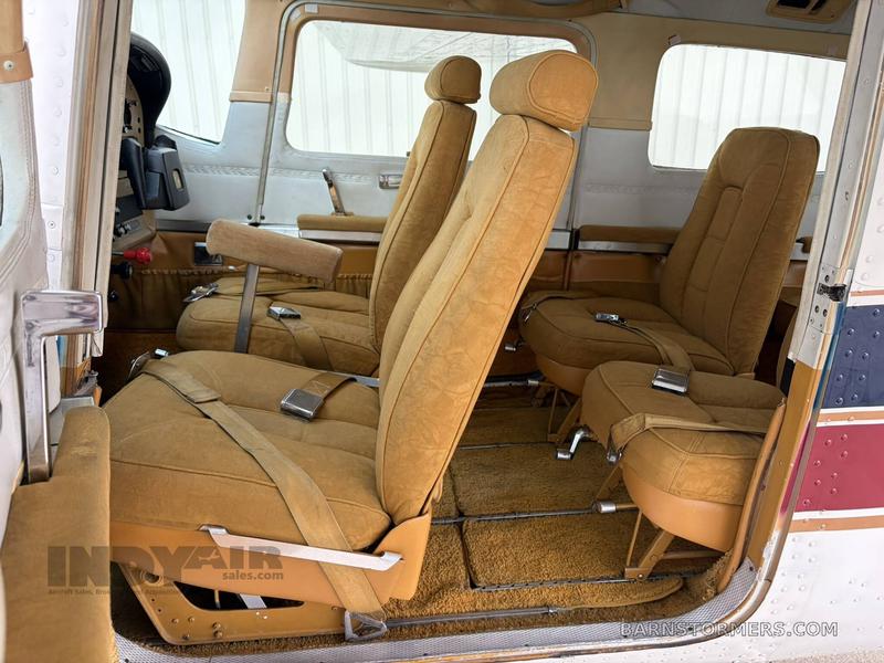 1977 CESSNA 210M 4