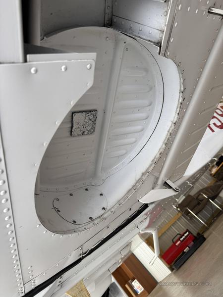 VERY CLEAN 1968 ARROW 4