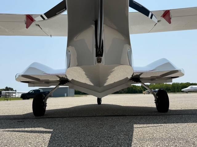 ICON A5 4