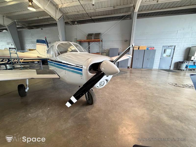 1976 PIPER CHEROKEE 140/160 3