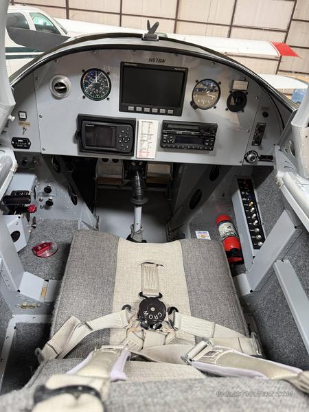 2009 VANS RV-8 4