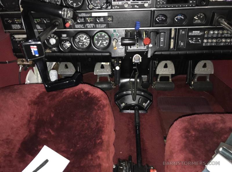1977 PIPER LANCE PA-32R 4