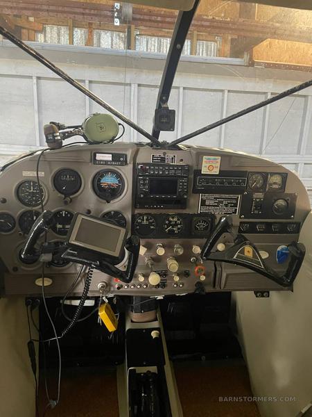 CESSNA 180G FLOATPLANE 3