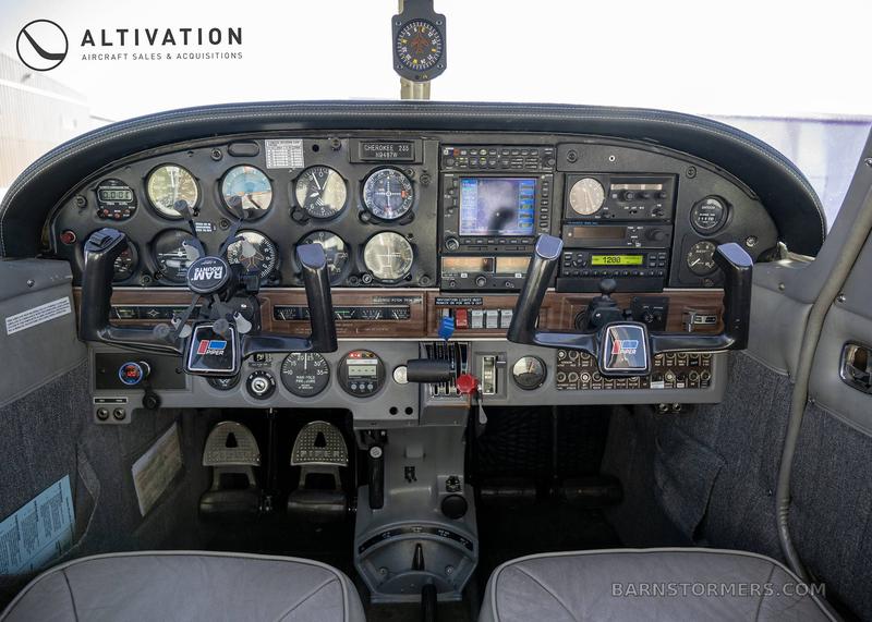 1968 PIPER CHEROKEE 235 5