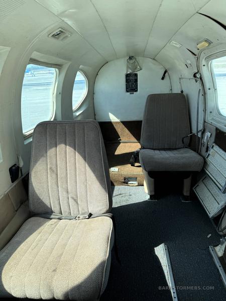 PIPER NAVAJO CHIEFTAIN PA31-35 4
