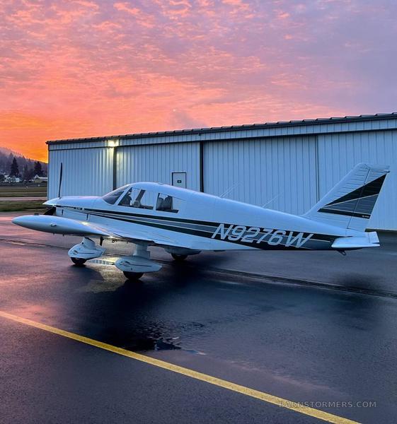 PIPER CHEROKEE 235 3