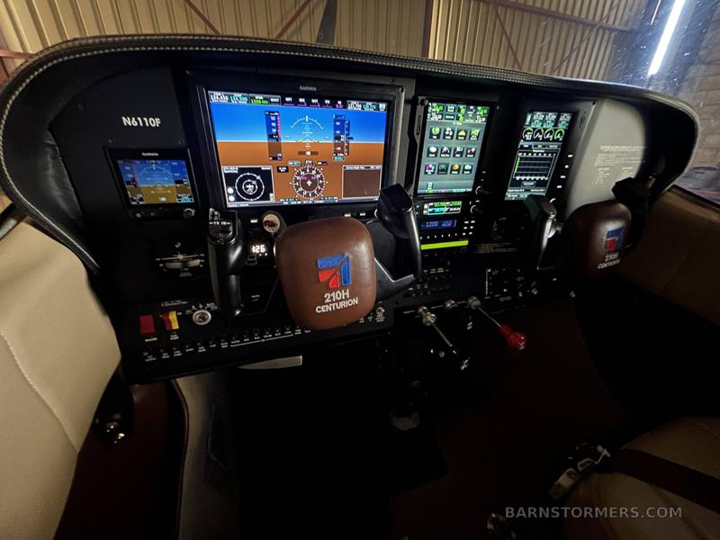 PRISTINE 1968 CESSNA 210H 5