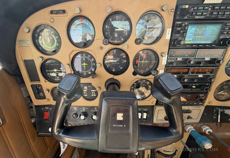1979 CESSNA 182Q SKYLANE II 4