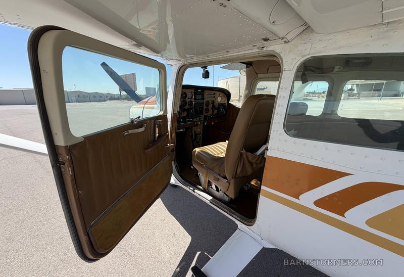 1979 CESSNA 182Q SKYLANE II 3