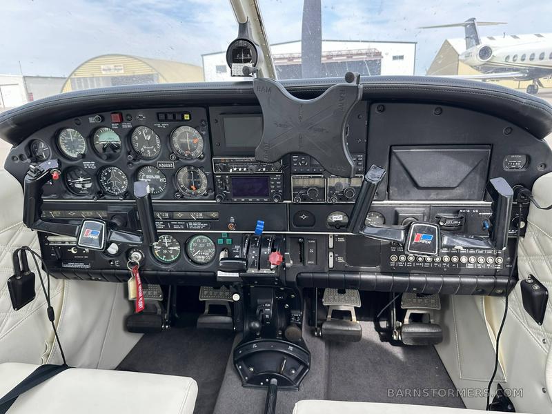 '78 PIPER LANCE TURBO II 4