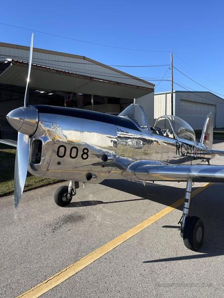 DE HAVILLAND CANADA DHC-1 Chipmunk
