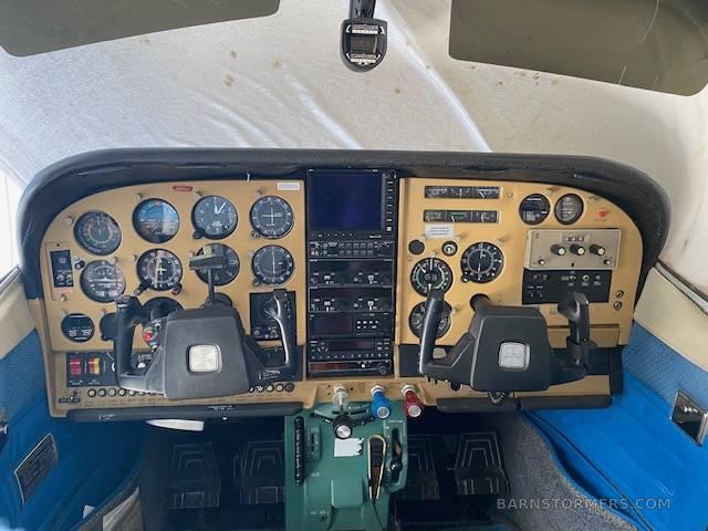1975 CESSNA T210L