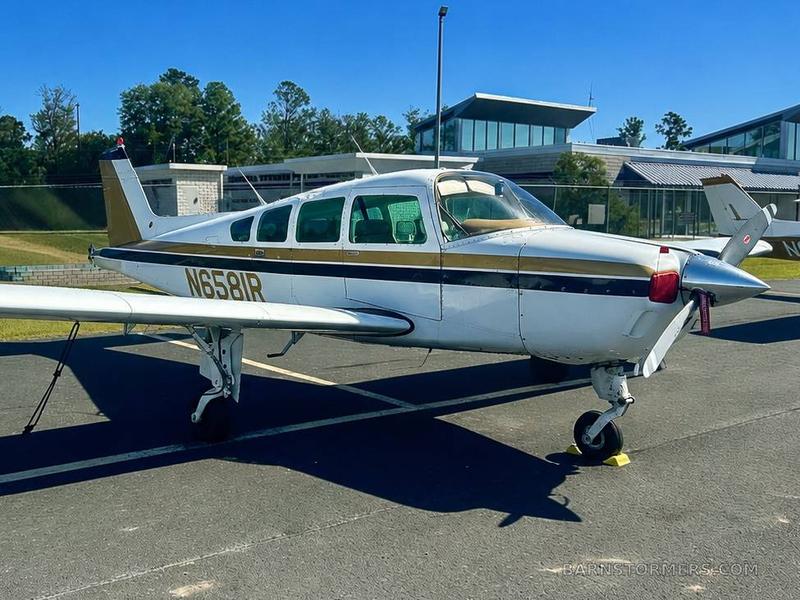 1975 BEECHCRAFT Sierra 200 B24R