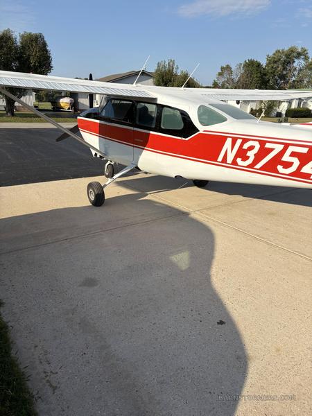 CESSNA 210D Centurion